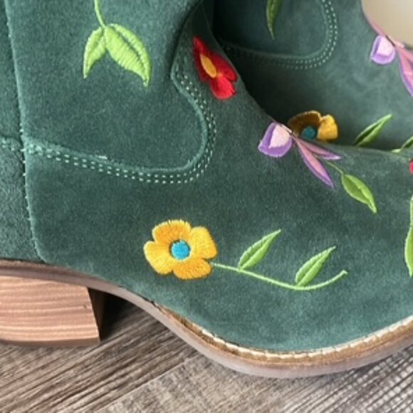 8 Dingo Green Suede floral flowers embroidered Western boots boho vintage cute - Picture 5 of 5